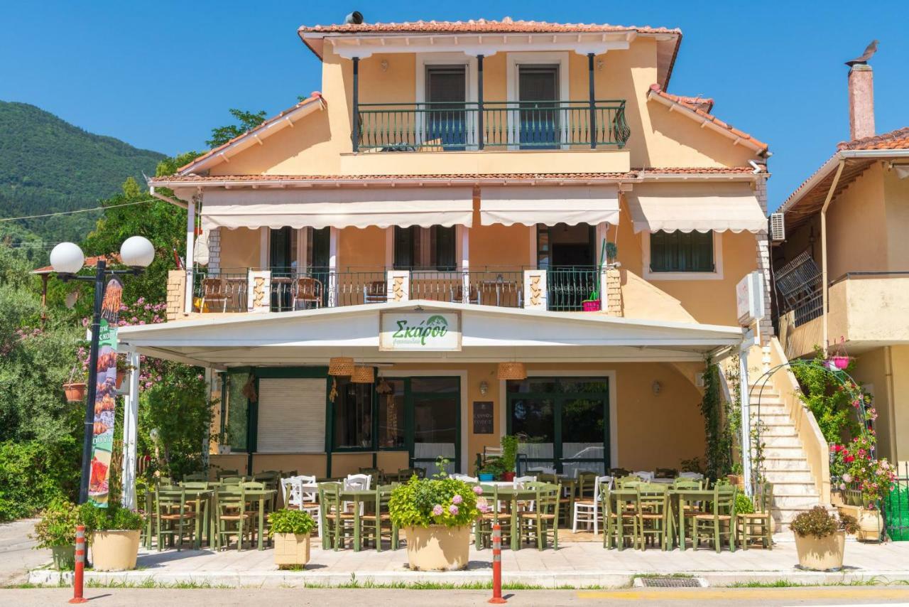 Katerina Holiday Studios Никиана Екстериор снимка